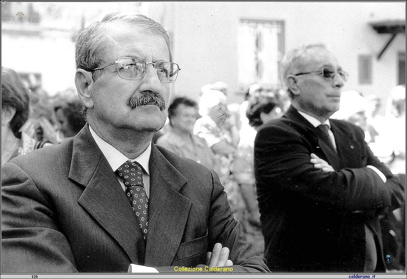 Durante la Processione dell'Addolorata Mario Di Trani ed Enrico De Filippo.jpg