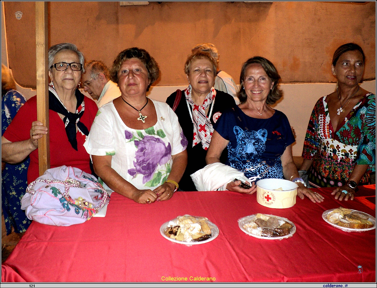 Crocerossine con Franca Stoppelli, Rosanna Papaleo, Linda Annuzzi, Maria De Filippo 3-8-2010.jpg