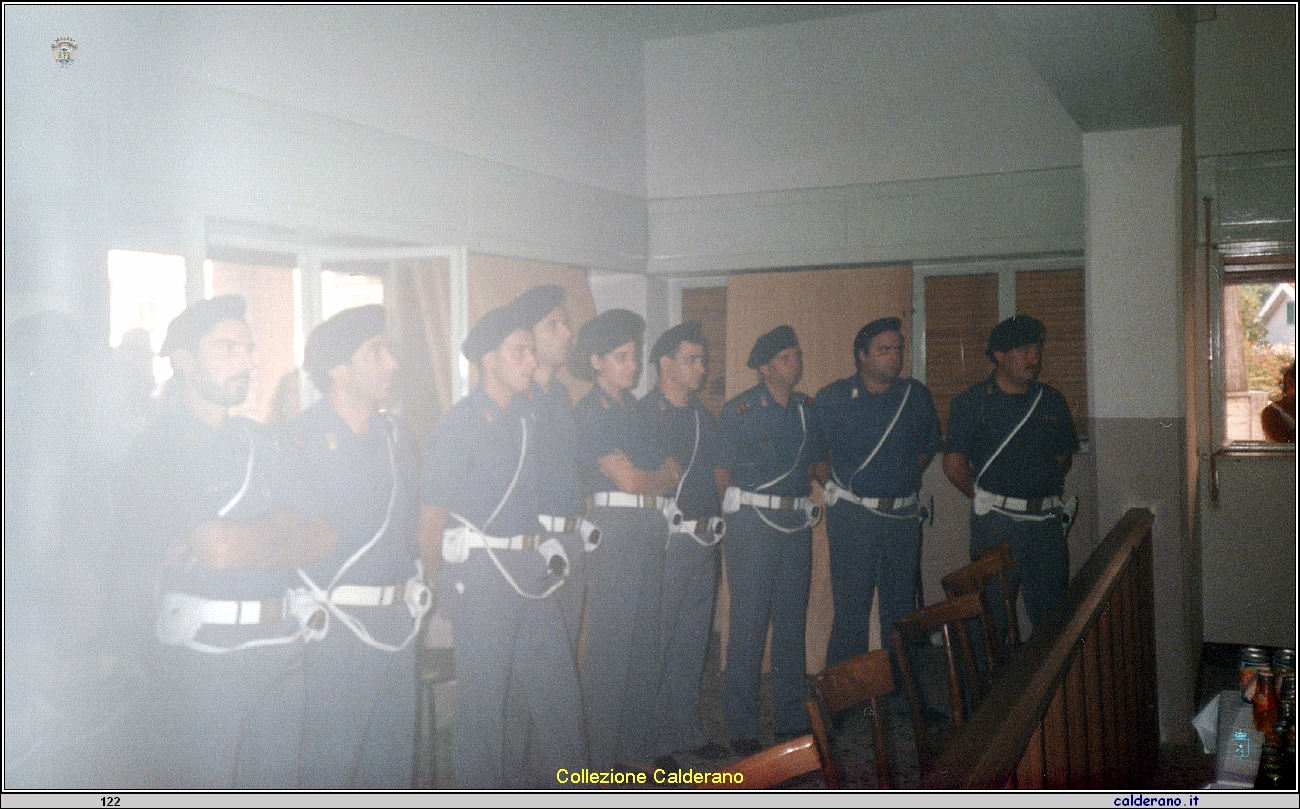 Agenti di Polizia nel presidio estivo di Maratea 1990.jpeg