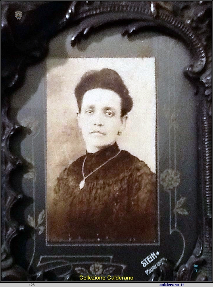 Concepcion Calderon, moglie di Biagio Migliolo, Mexico..jpg