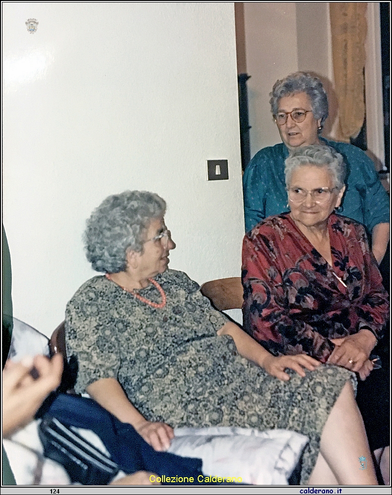 Mafalda Salvato, Carmela Avigliano Zietta e Beatrice Avigliano Bosone.jpg