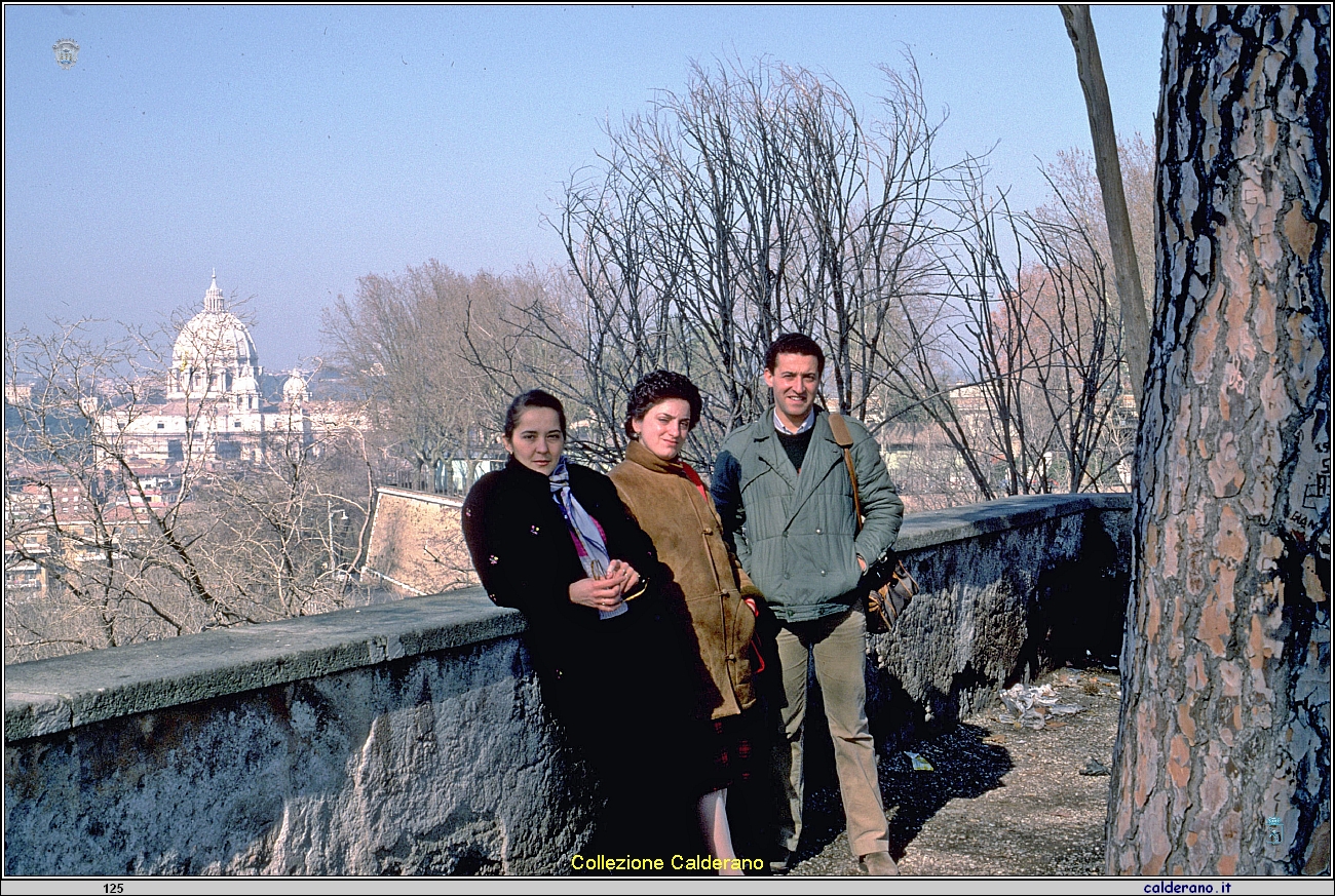 Rossana Limongi, Carmelina Avigliano e Manlio Schettini.jpg
