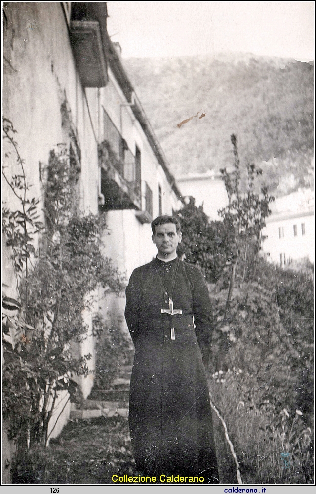 Sacerdote Oblato.jpeg