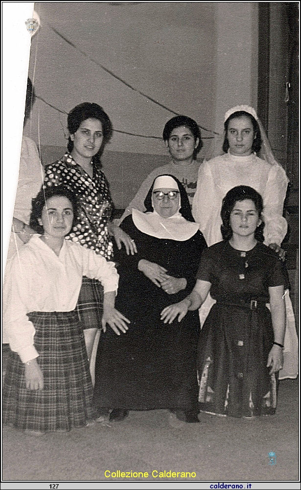 Da un album di una famiglia di Maratea B 7.jpeg