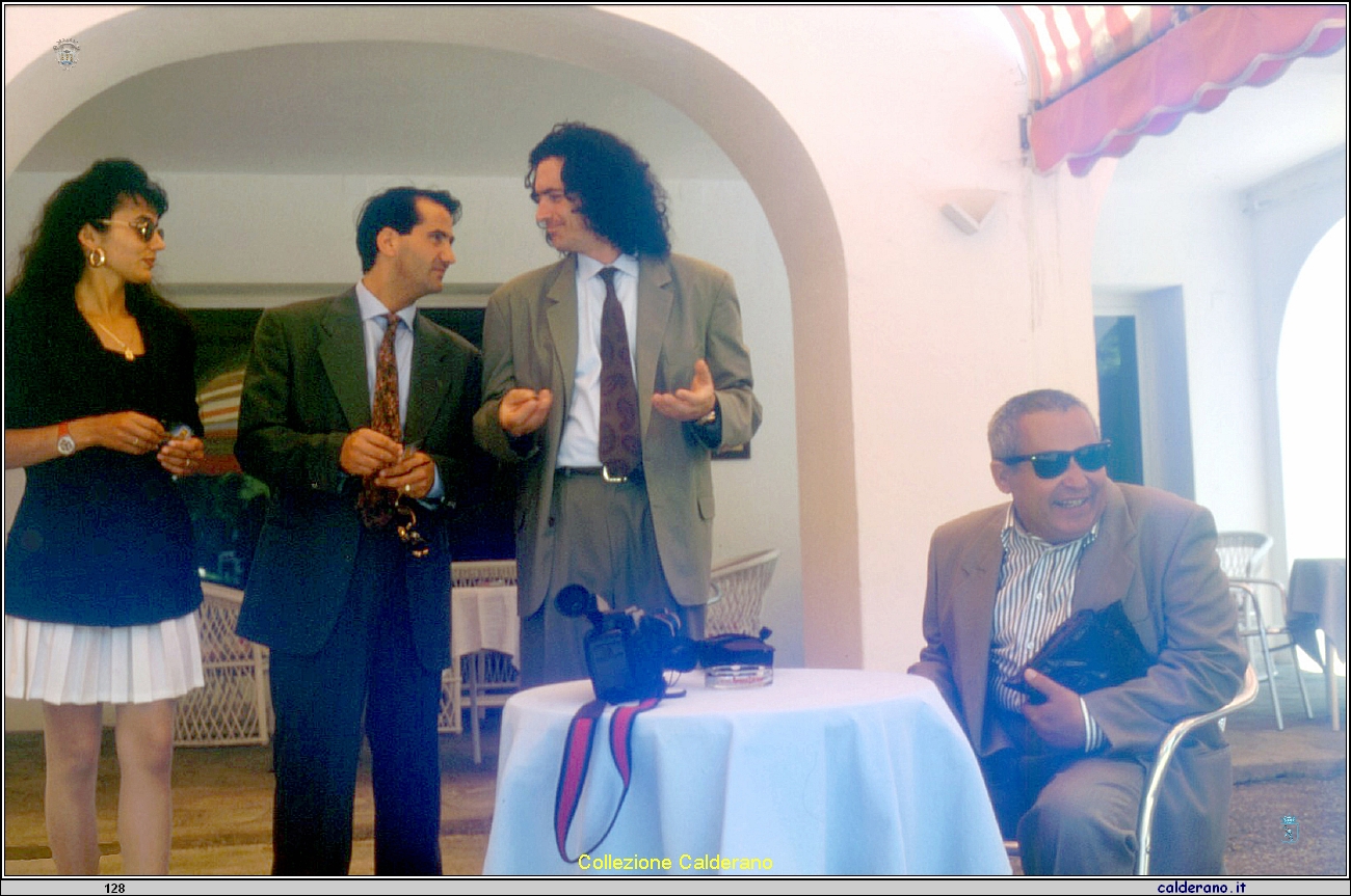 Giuliana De Biase, Rover Montesano, Piero Trotta e Toto' Manfredi.jpeg