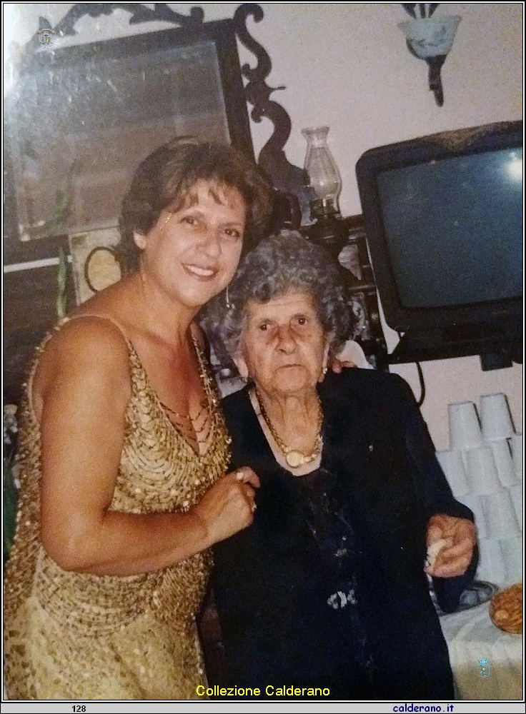 Michela Ercolino e la Mamma Gaetana Tanella Ventapane.JPG