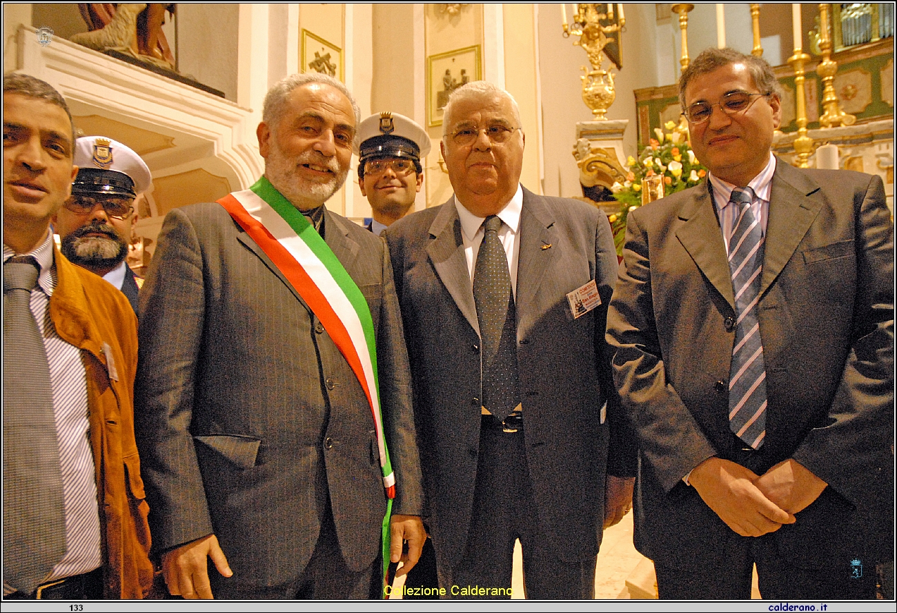 Fortunato Brando, Domenico Panza, Il Sindaco Franco Ambrosio, Giuseppe Muscatello, Domenico Limongi Fioravante e Nicola Fortunato ad Avetrana 2008.jpg