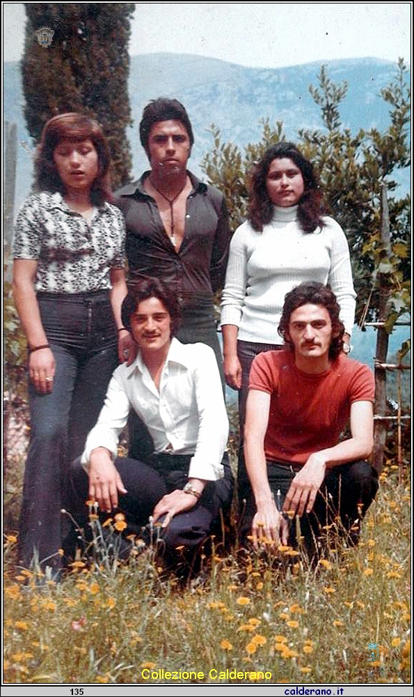 Gioventu' con Bianca, Rocco, Marisa, Giovanni e Gilberto.JPG