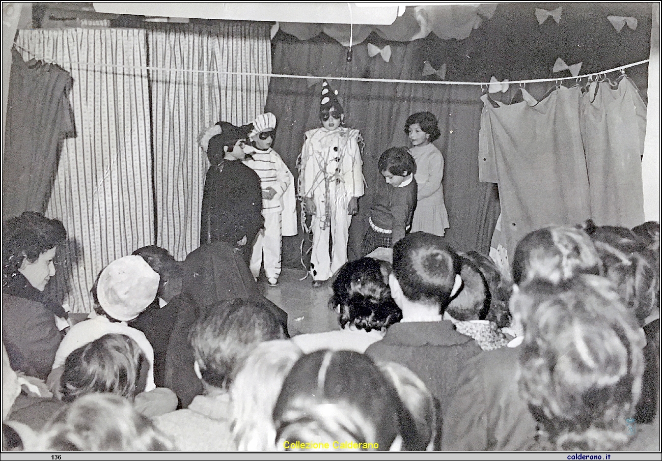 Il teatro alla scuole elementari.jpg