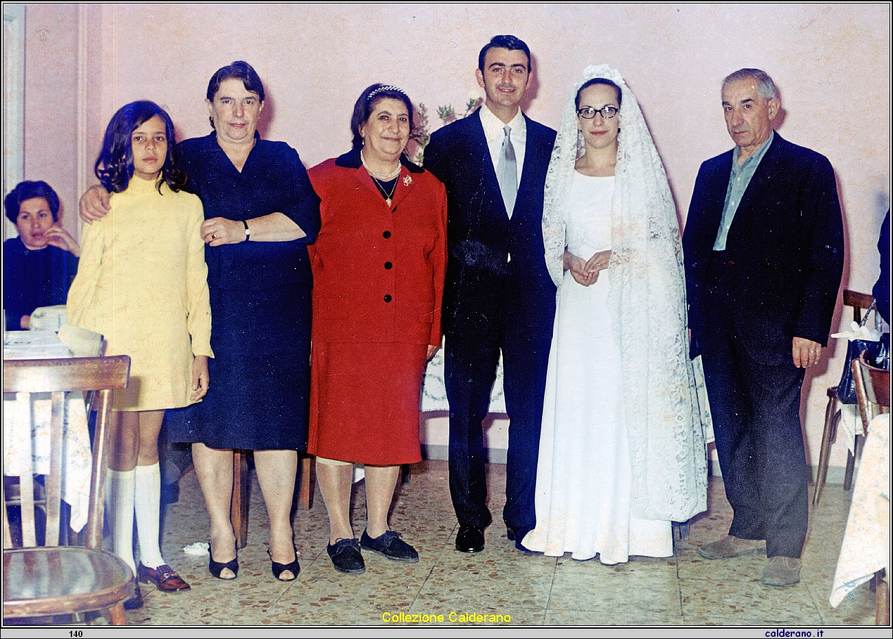 Matrimonio di Eugenio e Maria Emilia -  Patricia Limongi, Anna Liberatore, Giuseppina Giglio, Eugenio, Maria Emilia e Luigi Avigliano.jpg