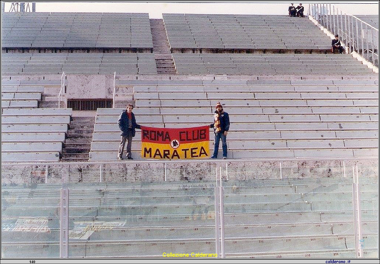 Roberto Liberatore (a dx) nello stadio.JPG