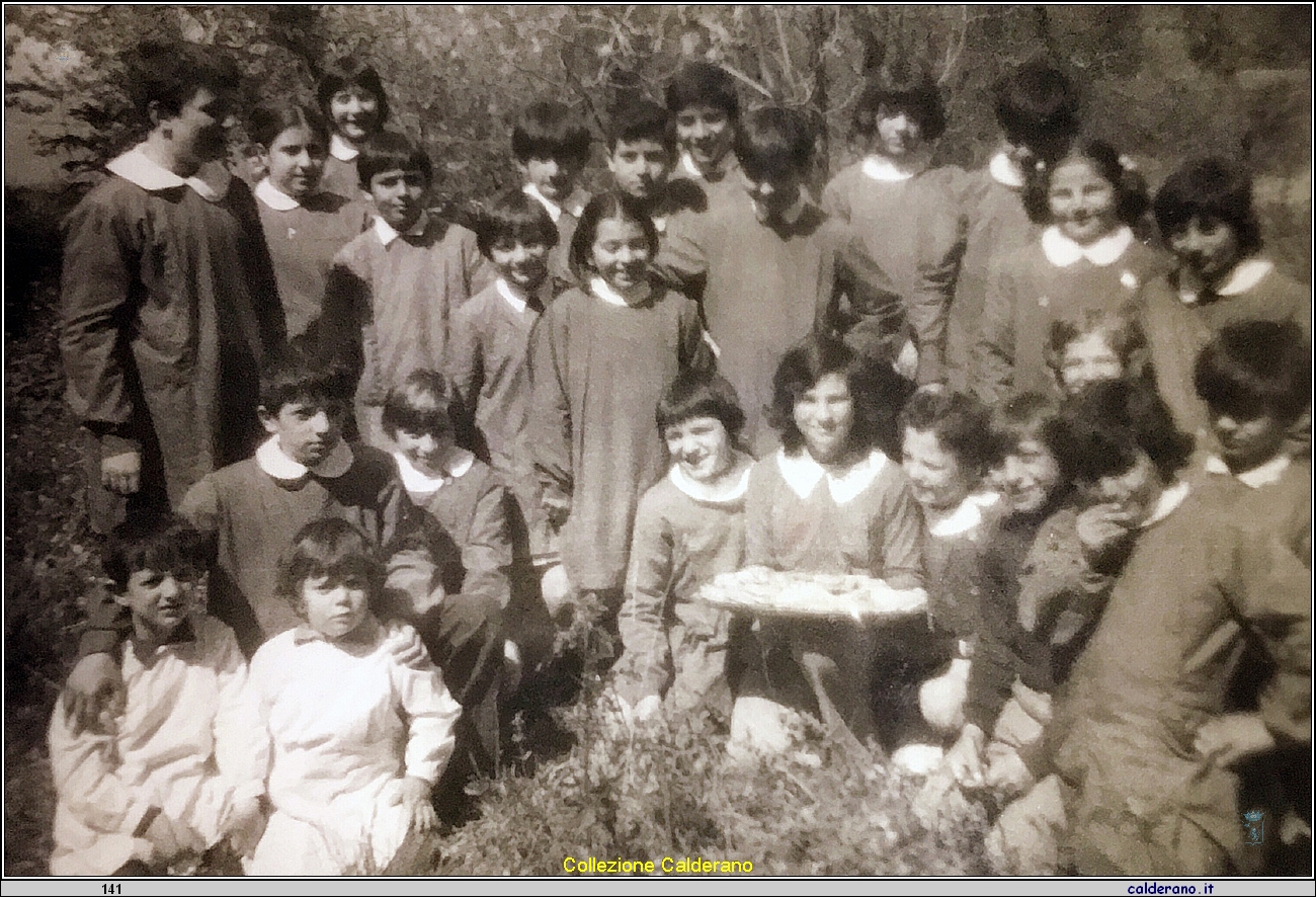 Bice Avigliano all'asilo.JPG