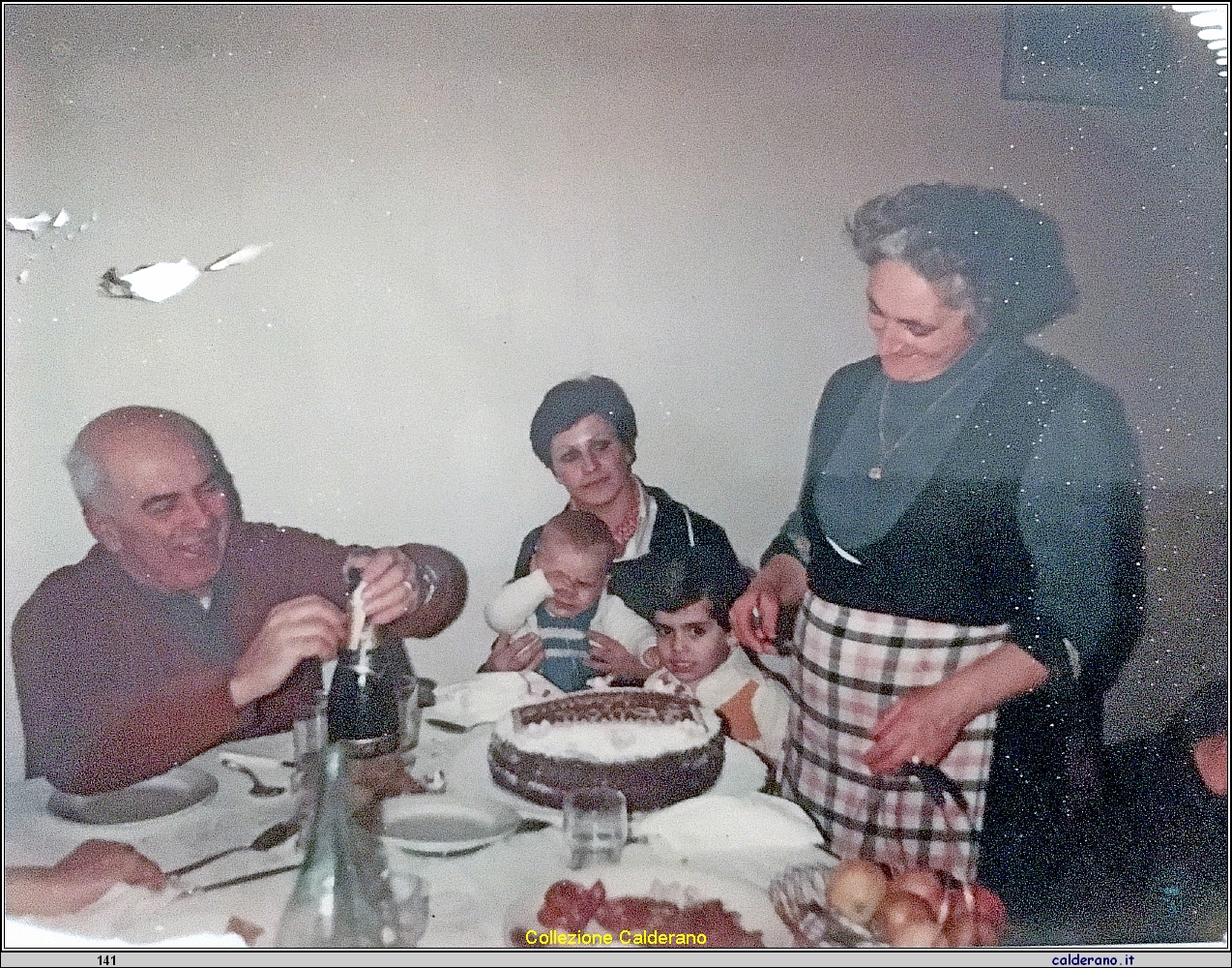 Gigino Avigliano, Silvana De Maria con Gennaro e Antonella Bosone, e Franca Mazzeo.jpg