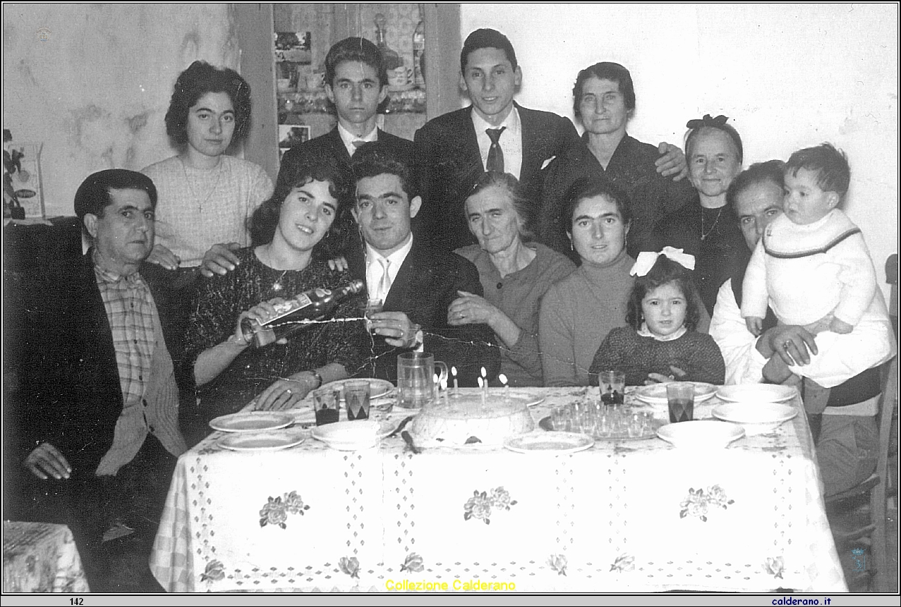 Famiglie D'Amore e Napoli.jpg