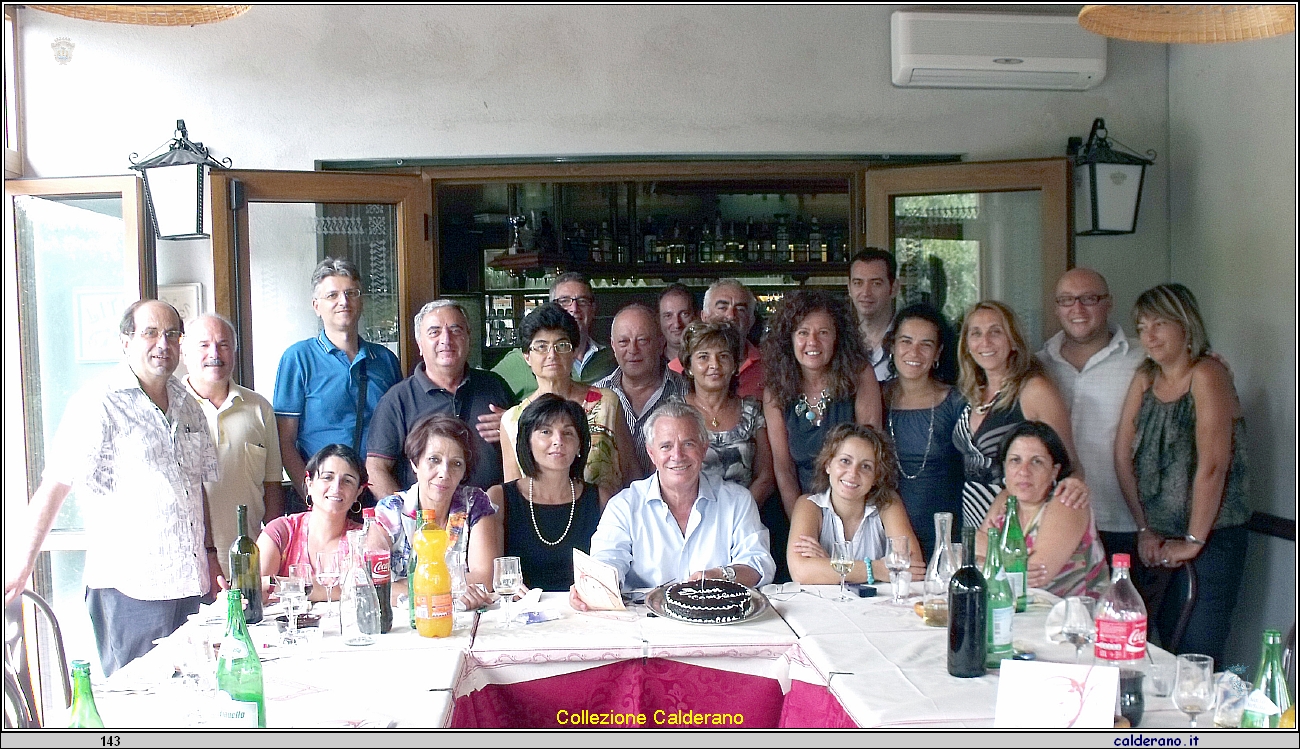 Istituto alberghiero con il Preside Vincenzo Cicalese 13-9-2011.jpg