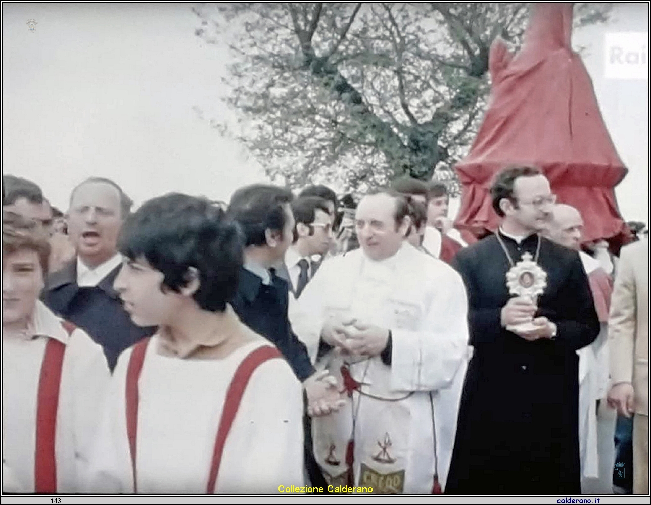 Padre Angelo e Padre Luigi al Giovedi' di San Biagio.jpg