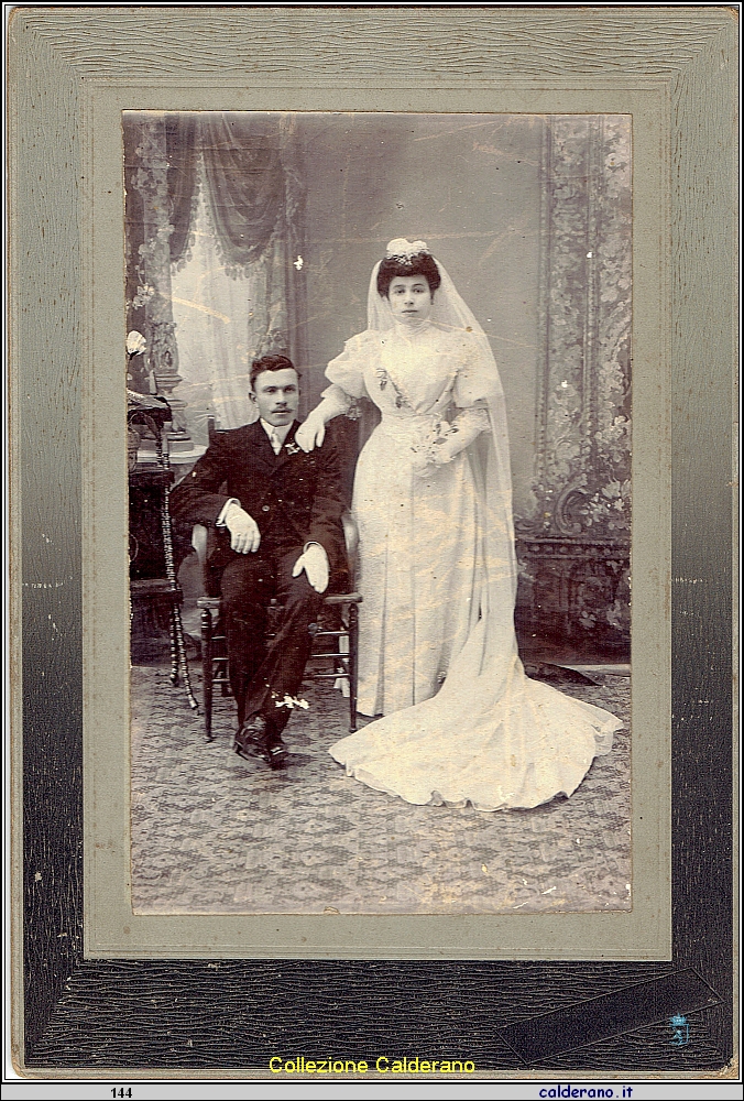 Corrado Virgilio e Vincenzina Napoli - 28 dicembre 1908.jpg