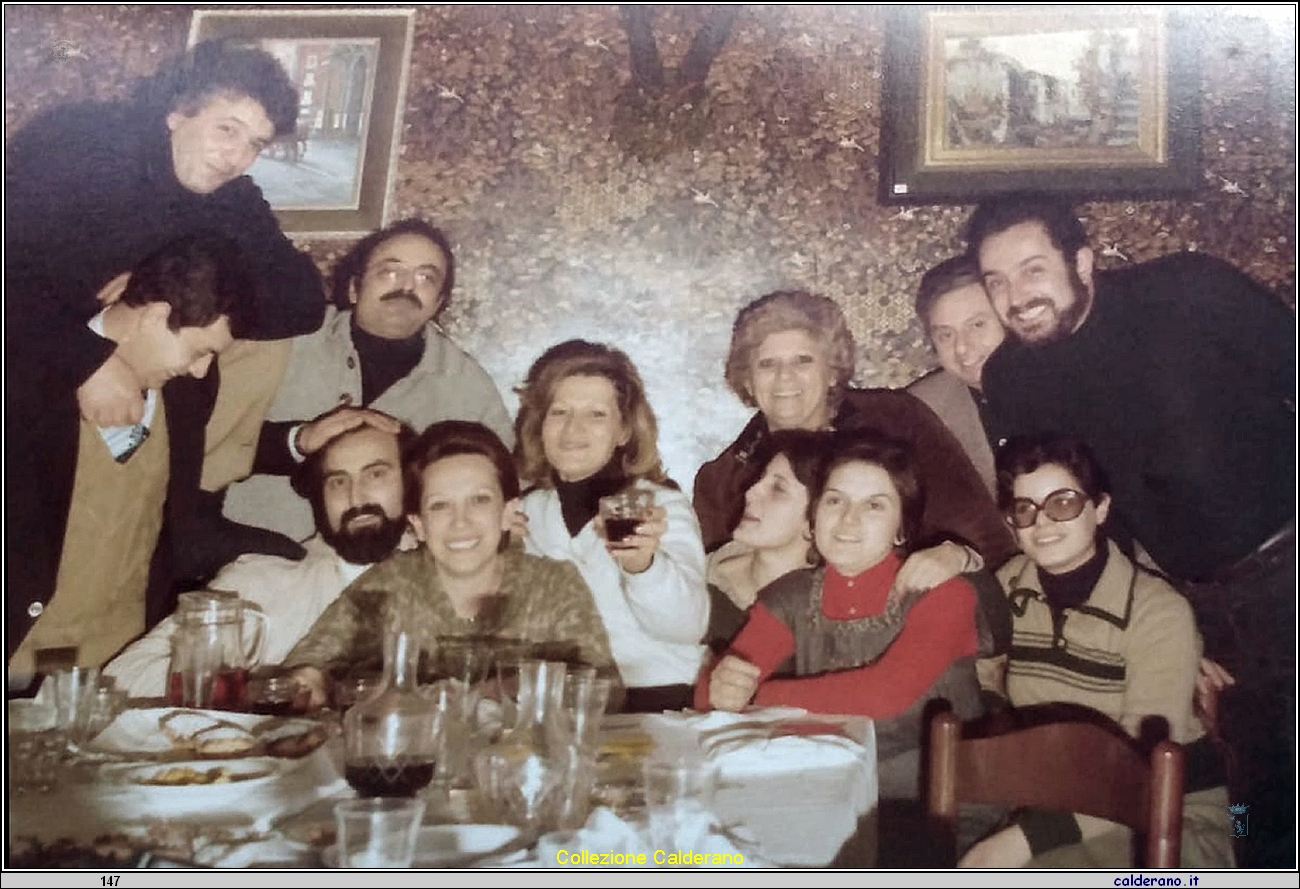 Grassi, Schettini, Amantea, Vaiano, M.E. Calderano, De Medici, Panza, Ambrosio, Panza, Bruno, Pesce e B. Calderano 1974.jpg