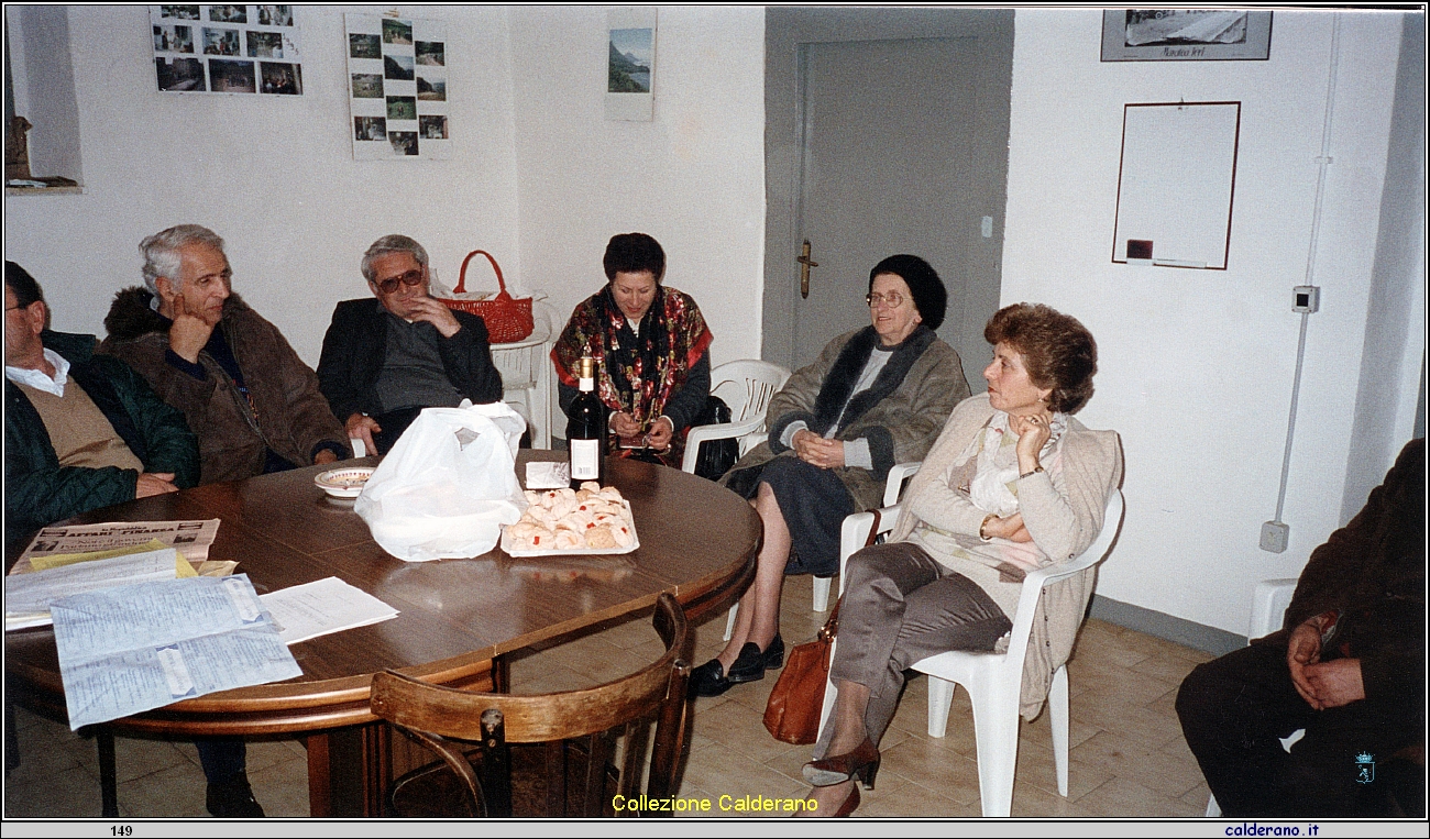 Club degli Amici 1996 con Andrea Scoppetta, Biagio Albanese, Assuntina Avigliano, Ione Limongi e Vittoria Santoro.jpg