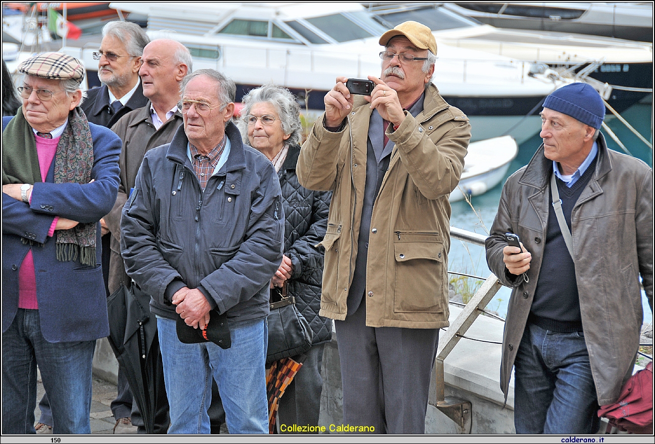 Sul molo del Porto 03-12-2010.jpg