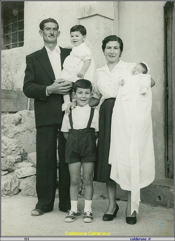 La Famiglia di Gaetano e Annunziata Nunziatina Brando.JPG