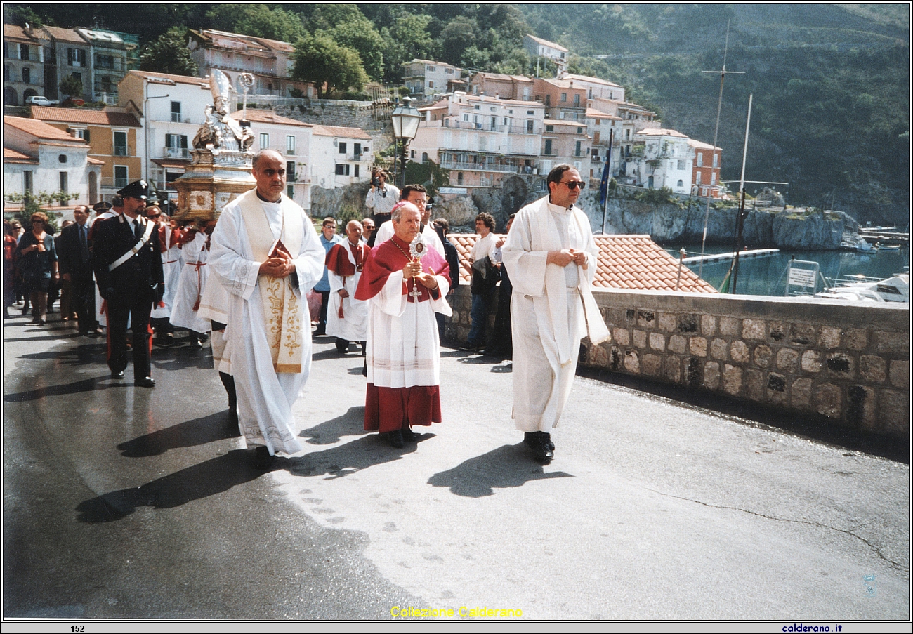 Padre Giovanni, S.E. il Vescovo Rocco Talucci e Don Cesare.jpeg