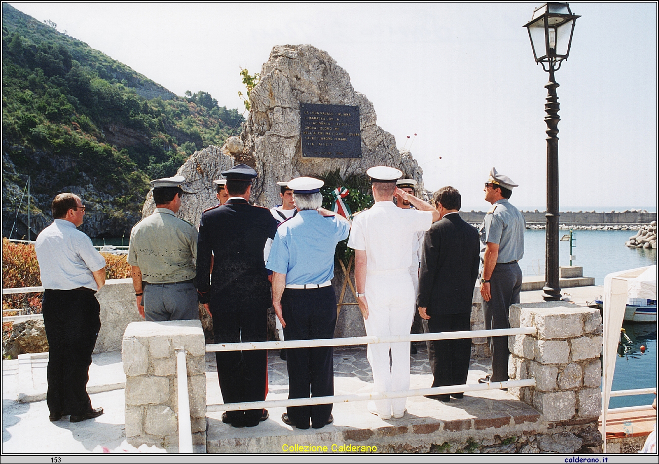 Omaggio ai Marinai Caduti del Mare 10-6-1998.jpeg
