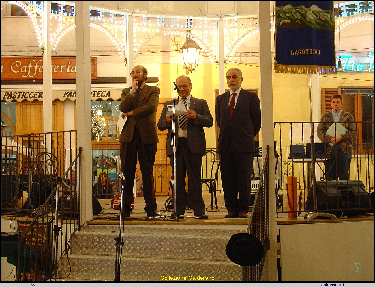 Festa di San Biagio - Francesco Brando, Antonio Brando e il Sindaco Franco Ambrosio - venerdiì 12 maghgio 2006.JPG