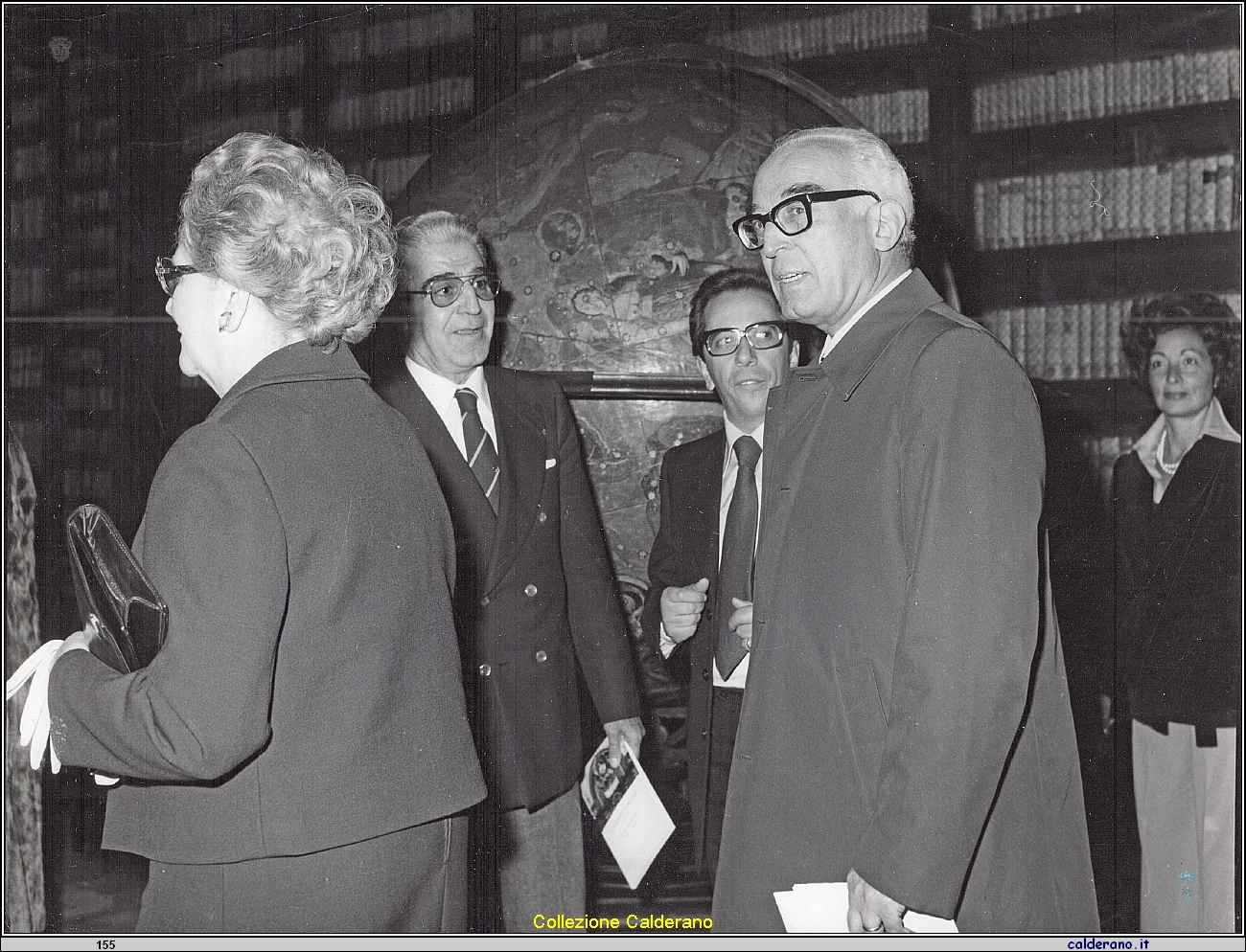 Francesco Sisinni con il Ministro della Pubblica Istruzione Luigi Gui .jpeg