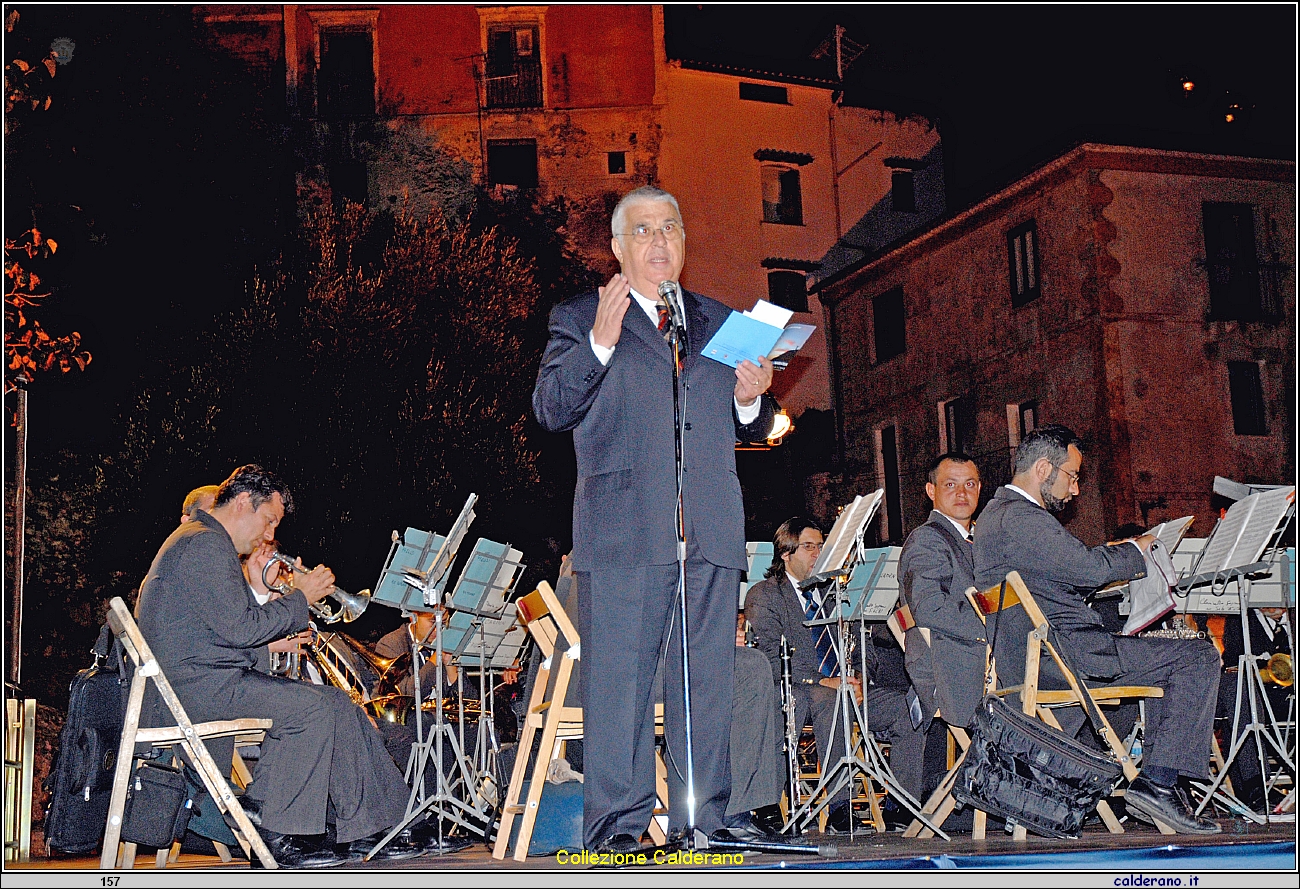 Domenico Limongi Fioravante al Concerto di ferragosto con la Banda Musicale Citta' di Bracigliano - 2007 048.jpg