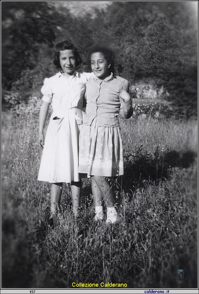 Maria Emilia e Maria Pia Calderano 1955.jpeg
