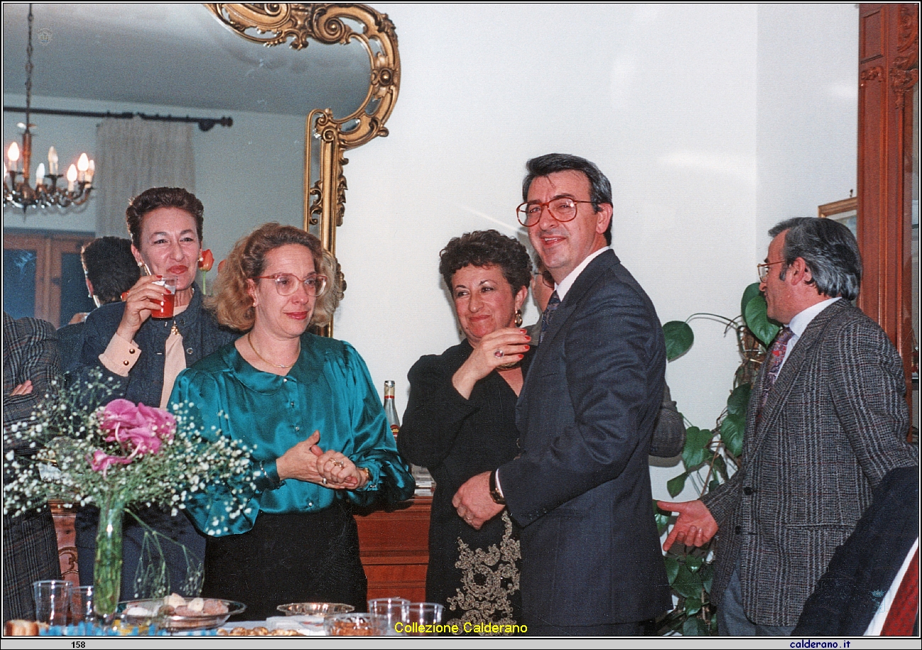 Rosalba Cotilli, Maria Emilia, Carmelina Mazzeo ed Eugenio e Biagio De Rosa 1991.jpeg