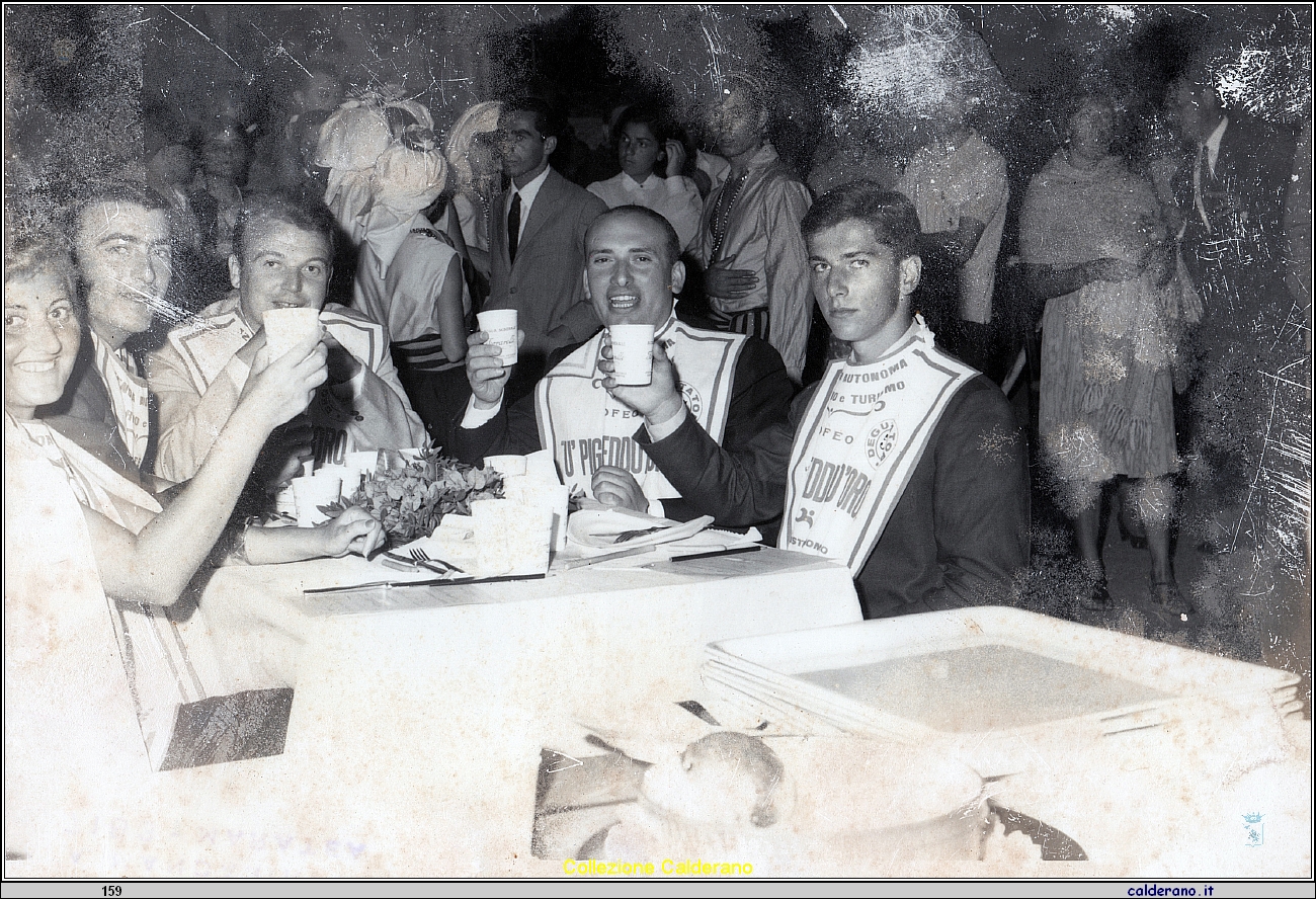 Degustatori al U pignateddu d'oro con Eugenio De Rosa e Giuseppe Bosone.jpeg