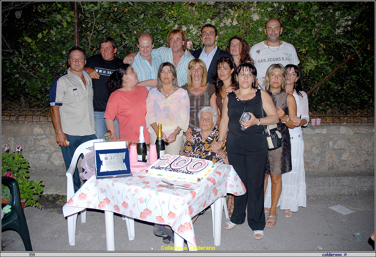 Festa dei Cent'anni di Angelina Velardi  2007 07L_0250.JPG