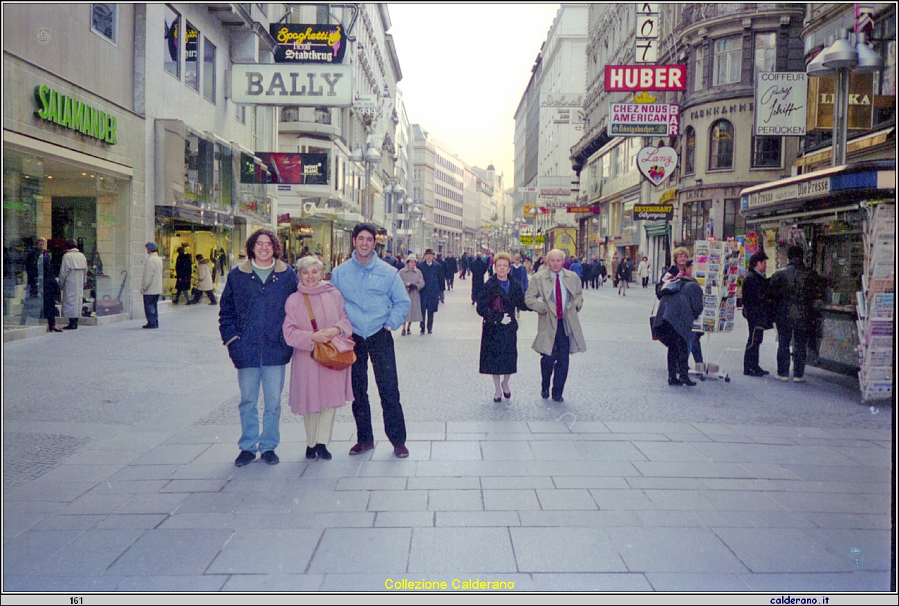Gregorio, Maria ed Alessandro - Vienna 1995.jpeg