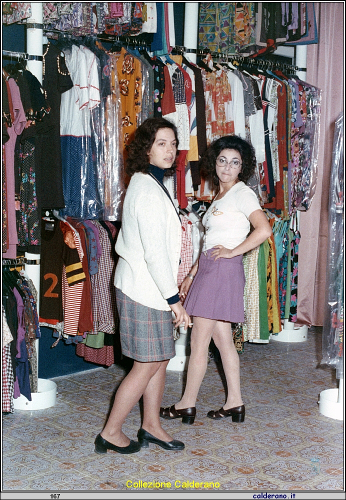 Liliana Colavolpe e Maria - Aprile 1972.jpeg