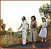 Francesco Ciccillo Colavolpe e Virginia Calisti, Stefania Labanchi - Luglio 1980-.jpg