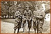 Soldati della Seconda guerra Mondiale - In bicicletta Domenico Schettino di Massa 1942.jpeg