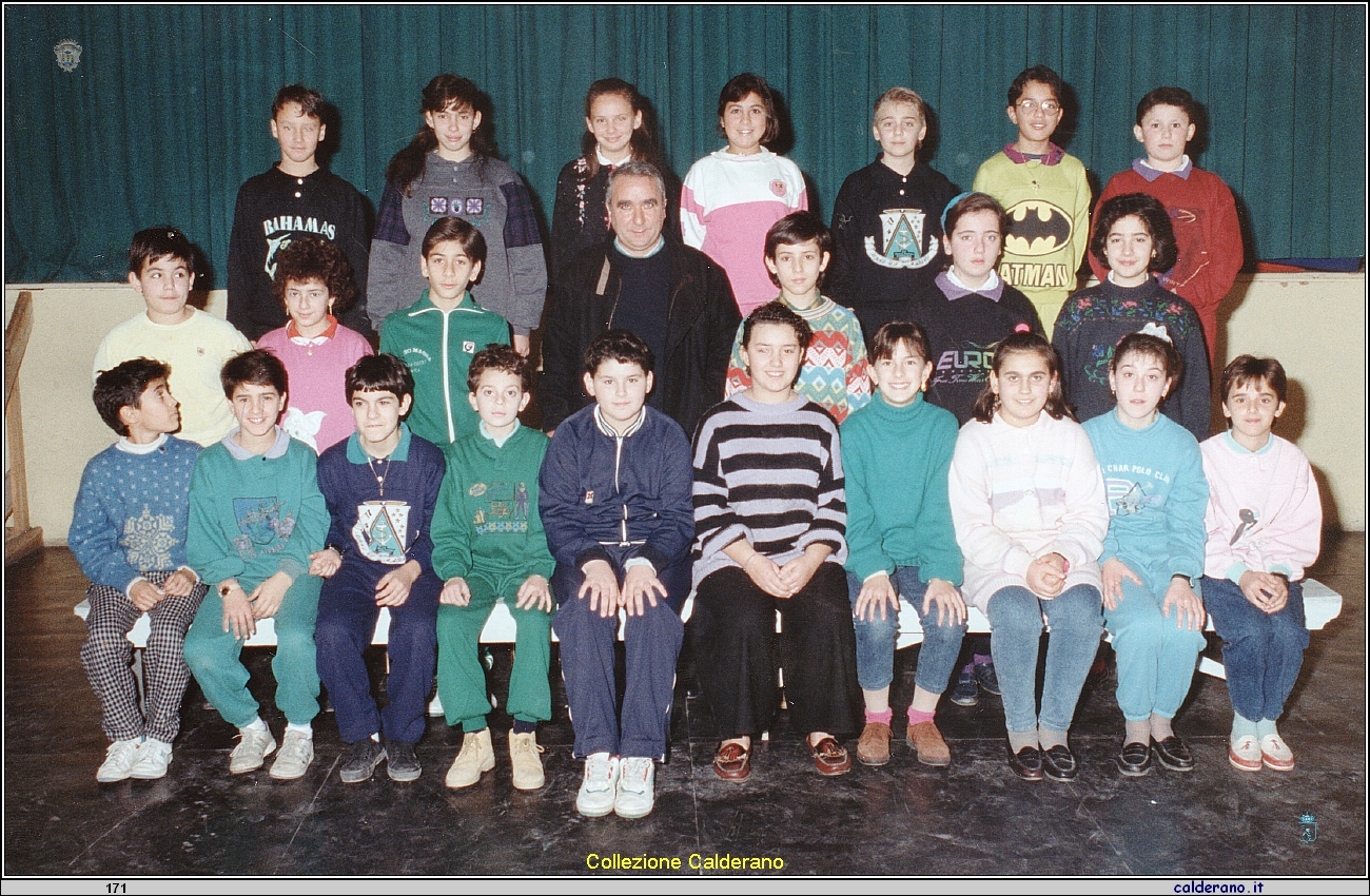 Alunni Scuole Medie Anno scolastico 1989-90.jpeg