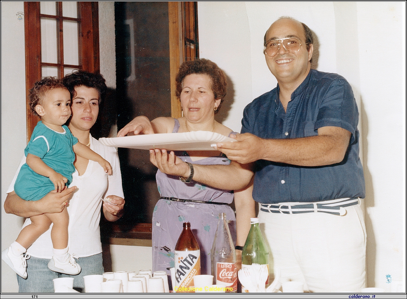 I dolci con Teresa Velardi, Maria Avigliano e Giuseppe Silva.jpeg