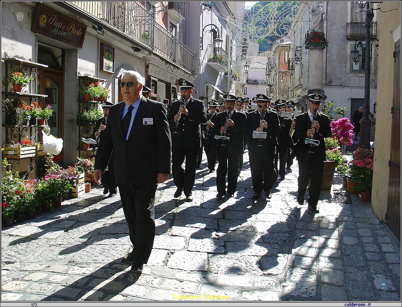 Domenico Limongi Fioravante conduce la Banda Musicale alla Festa di San Biagio.JPG
