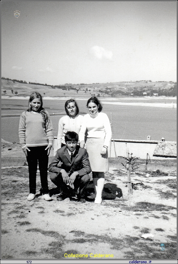 Ragazzi in gita in Sila 29-09-1968.jpeg