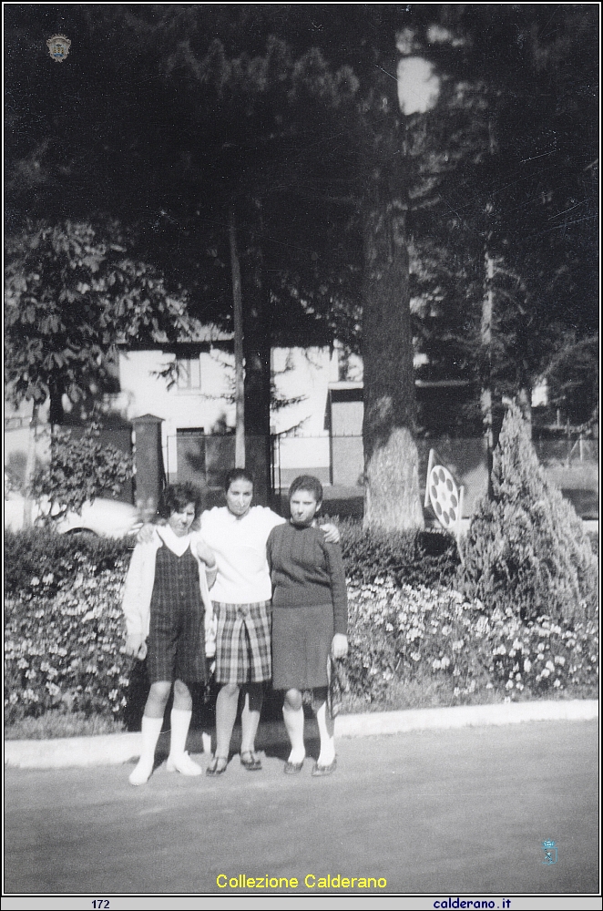Rosa Di Trani in Gita in Sila 29-9-1968.jpeg