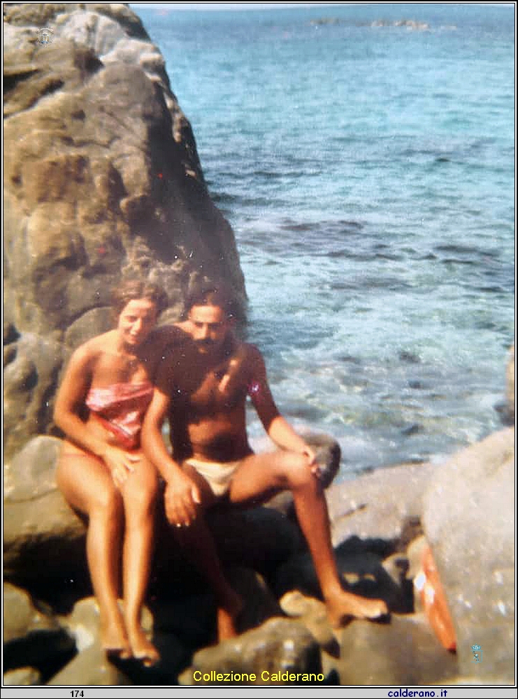 Tina Giudice e Claudio Pagliaro al mare.jpg