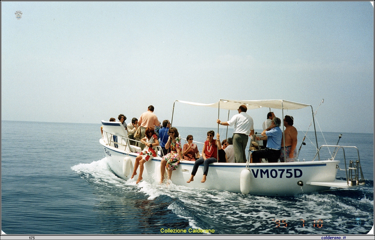 Sopralluogo della Guardia Costiera con la nave Bannock agosto 1995 5.jpeg