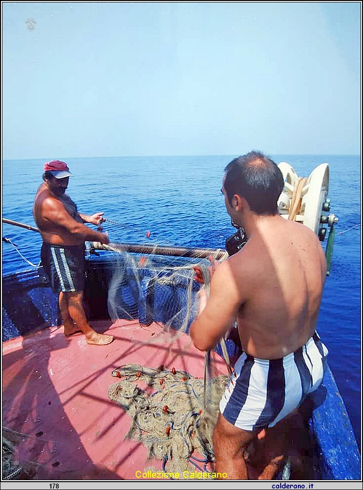 Bernardo Martino Benny mentre salpa.jpg