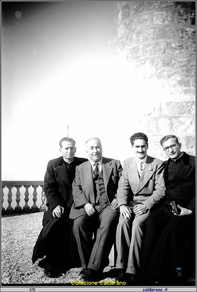 Biagio e Gerardo Vitolo alla Croce  del Castello con i Padri Oblati.jpeg