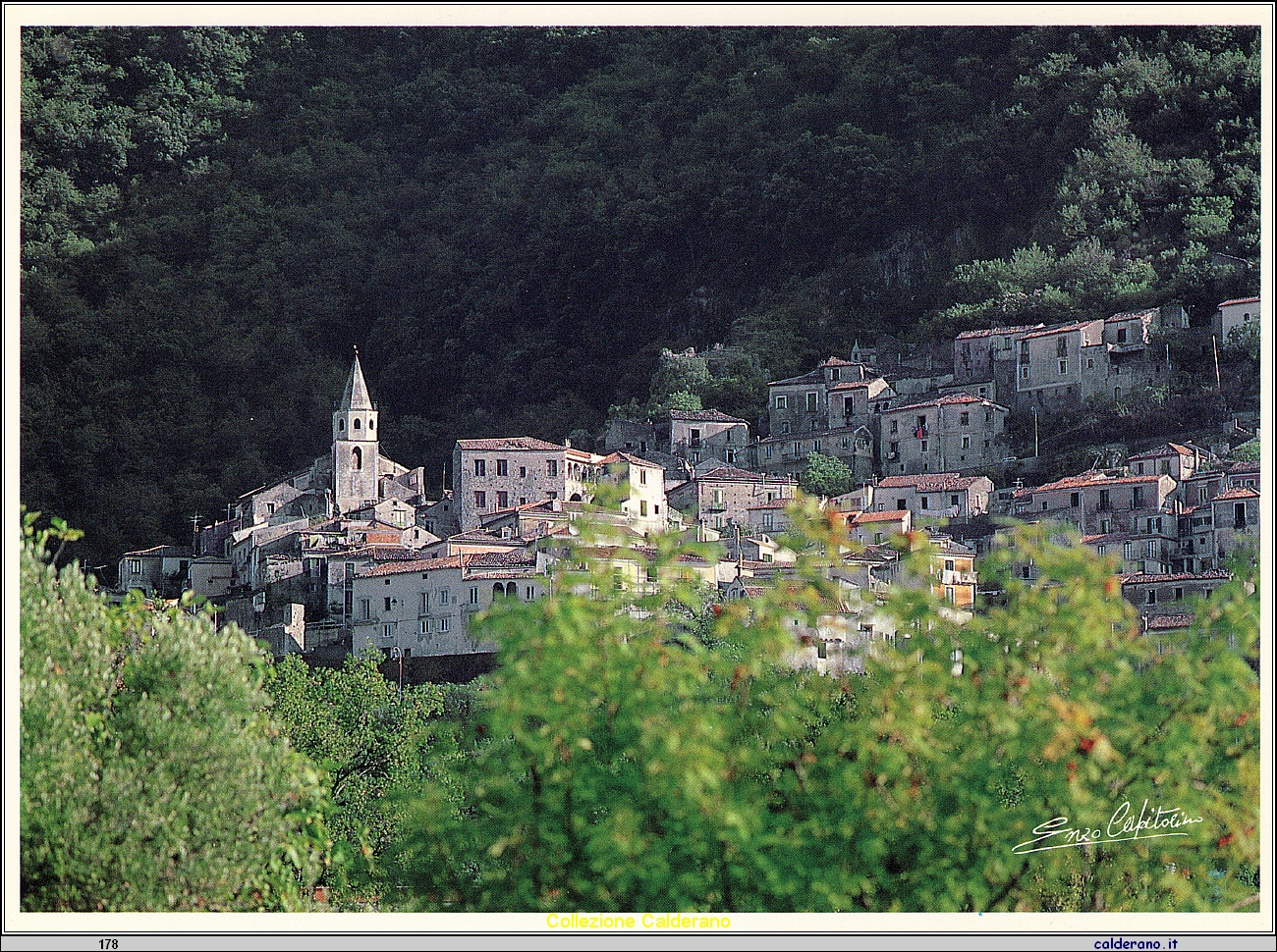 Cartolina - Il Paese  033.jpeg