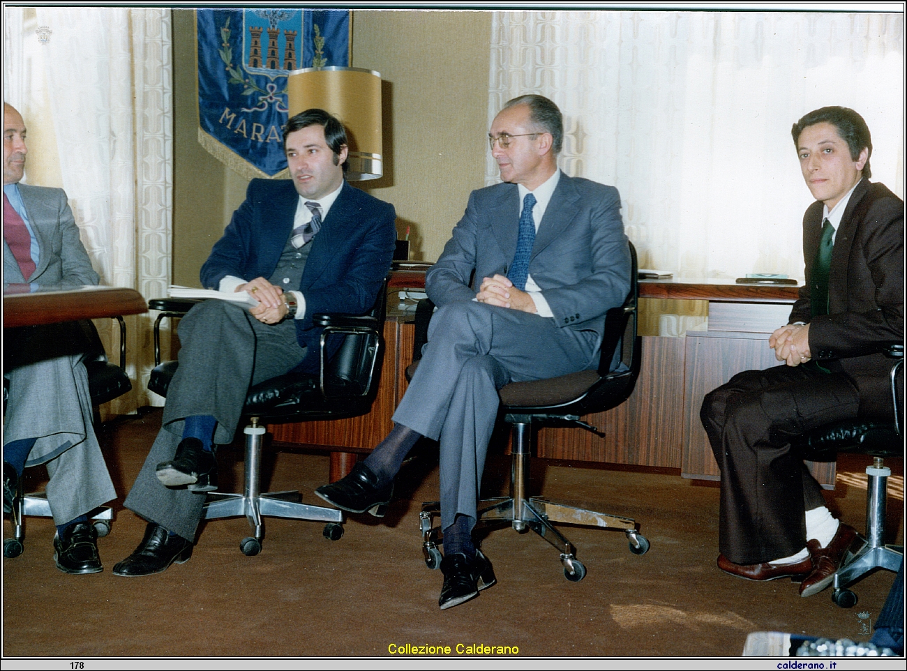 Fernando Sisinni al Comune di Maratea con il Ministro Dario Antoniozzi  23-10-1976.jpeg