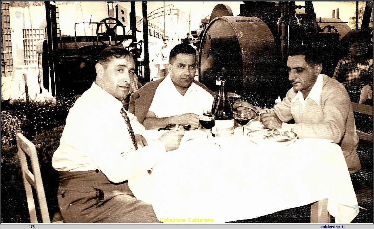 Francesco Ciccillo Brando Caporale, Pasquale Schettini e  Francesco Brando - Colombia - Alla Fiera del Levante anni '50.jpg